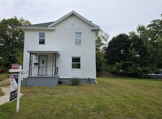 1211 S Jackson St, Jackson, MI 49203