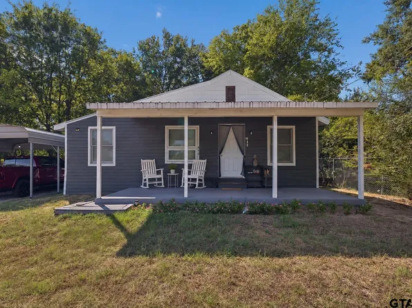 411 N Richardson St, Grand Saline, TX 75140