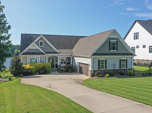 216 Gardenia Dr, Ninety Six, SC 29666