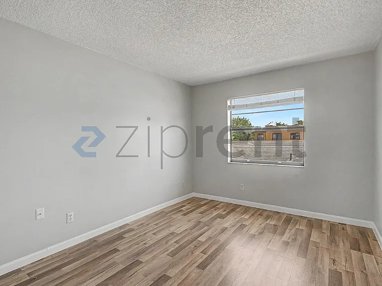 1409 Lake Ave #6 — Photo 19