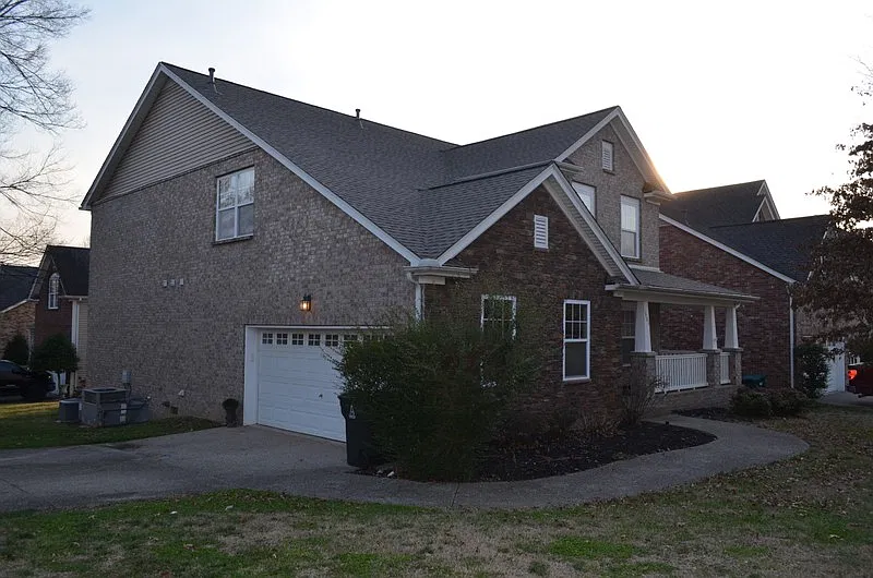 1401 Peppermint Ln