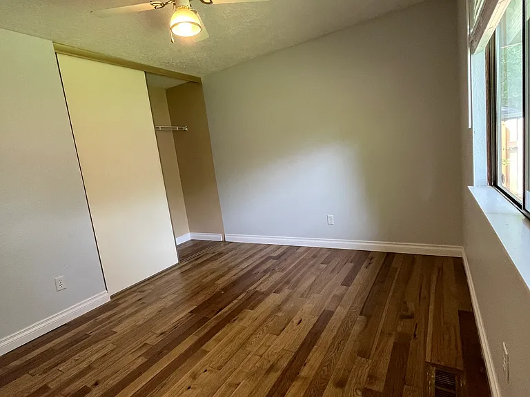 9875 SW Alsea Dr — Photo 24