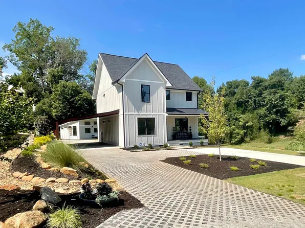 170 Keith Dr, Greenville, SC 29607