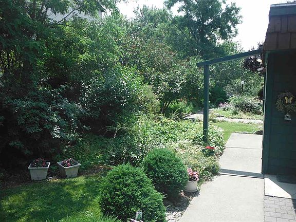 3rd image of 2121 E Upriver Dr APT 66
