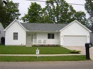 3015 Surf Rd, Lorain, OH 44053