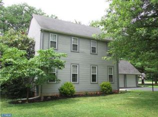 889 Stonybrook Ln, Lansdale, PA 19446