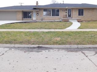 8825 Riverview, Redford, MI 48239