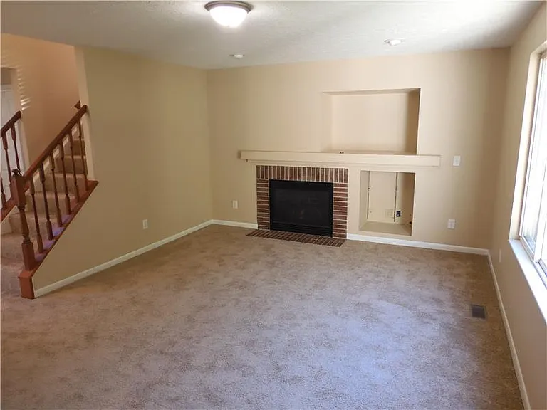 1681 Colonade Dr — Photo 8