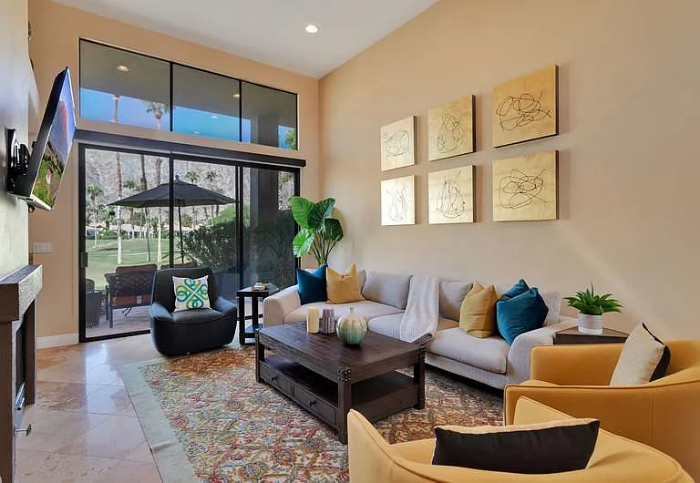 54767 Shoal Crk — Photo 2