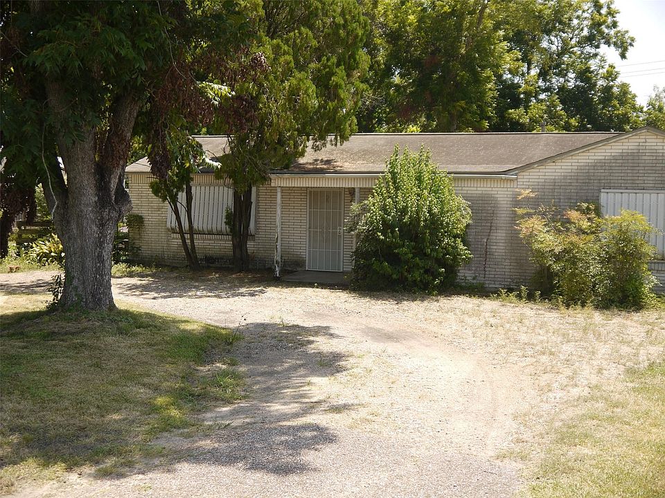 1st image of 9309 Emnora Ln