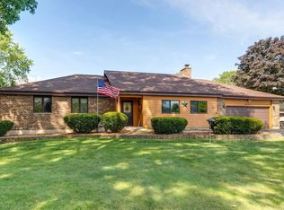 40752 N Black Oak Ave, Antioch, IL 60002