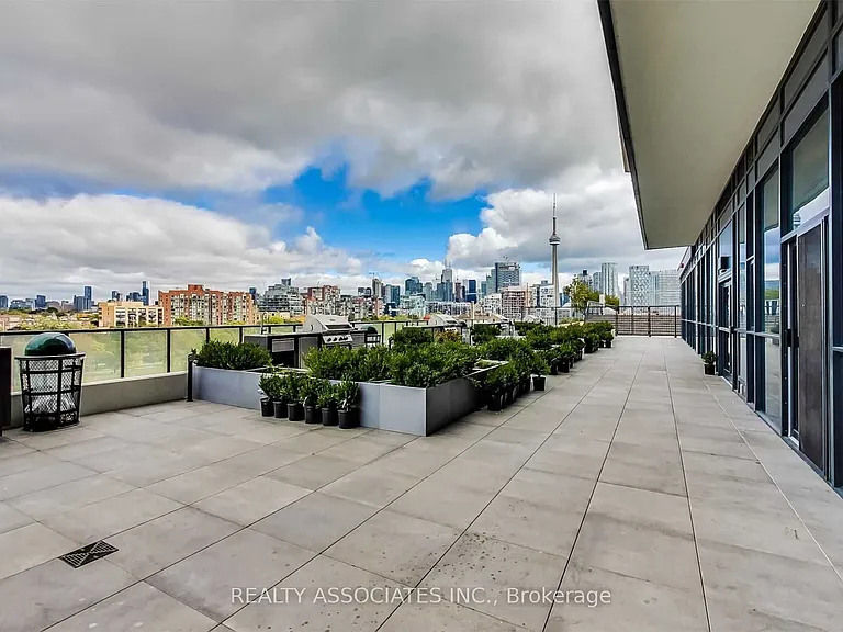 30 Ordnance St #1009 — Photo 31