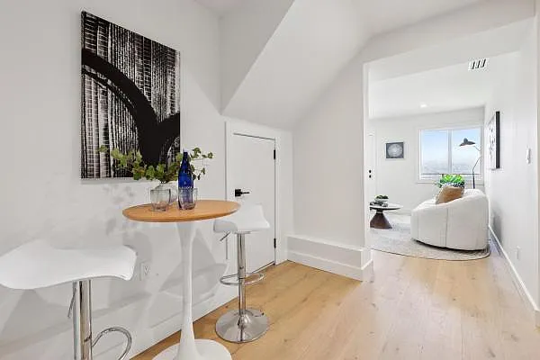 397 Mangels Ave — Photo 28