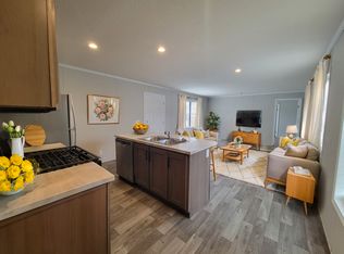 38000 Le Chateau Blvd #193, Clinton Township, MI 48038