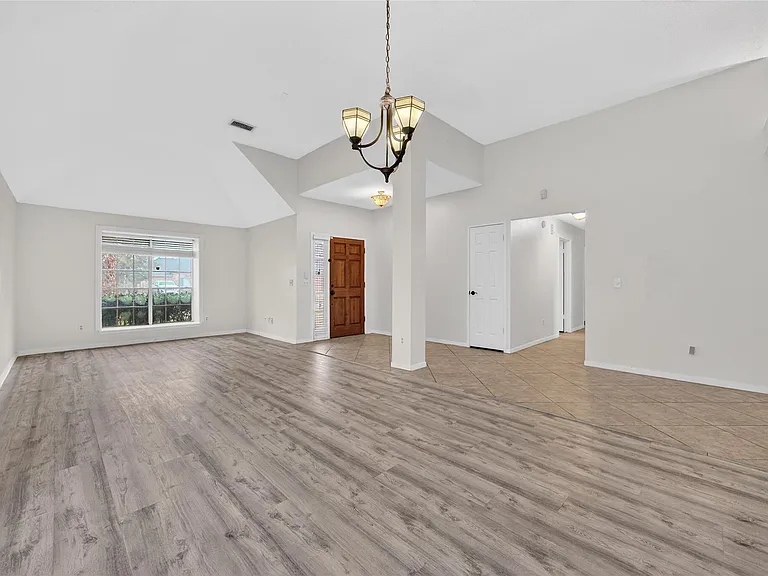 1035 Cascade Creek Dr — Photo 24