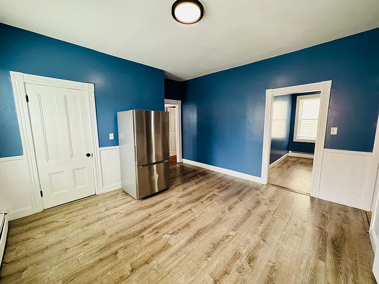 61 Cypress St #2 — Photo 18