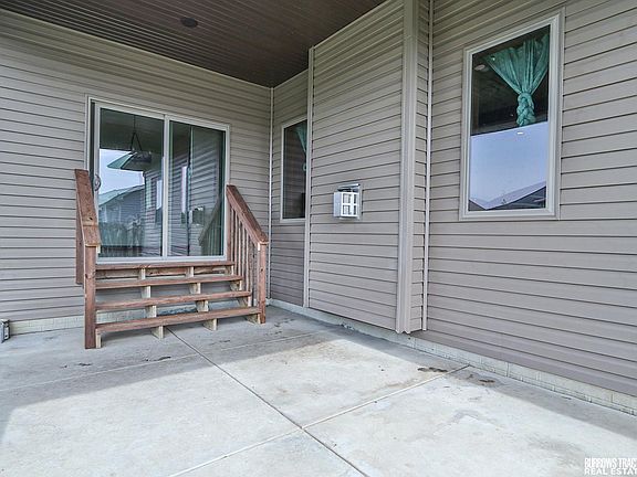 5th image of 7121 Lilee Ln