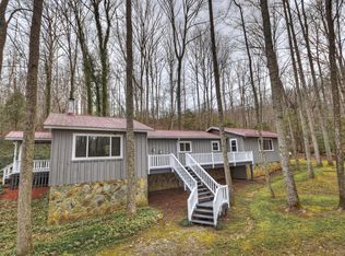 294 Deal Rd, Copperhill, TN 37317