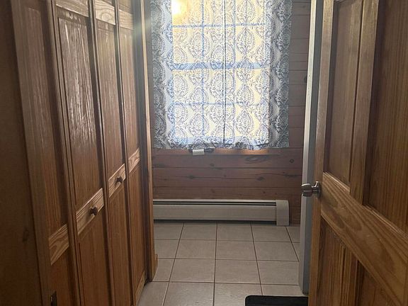 4th image of 566 Back Winterport Road