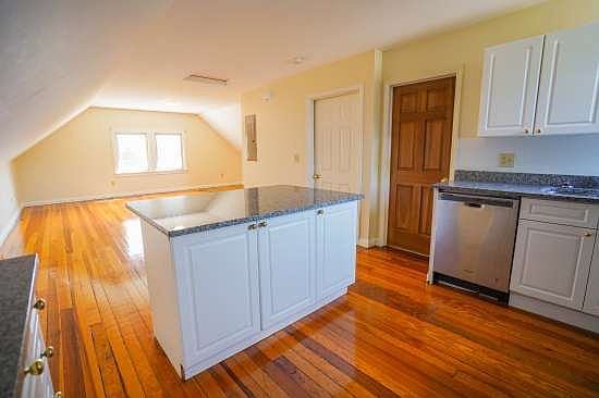 3rd image of 95 Chittenden Ave #13802995