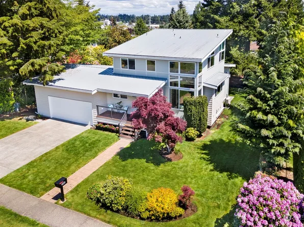 12212 Evanston Avenue N, Seattle, WA 98133