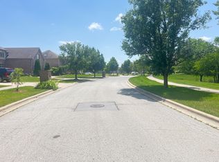1500 Tearle Ct, Flossmoor, IL 60422