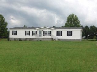 125 E Flournoy Rd, Hawkinsville, GA 31036