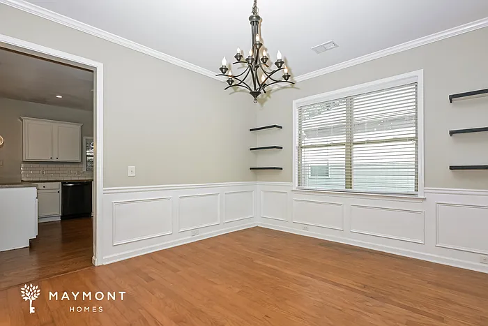209 McEwen Ct — Photo 6