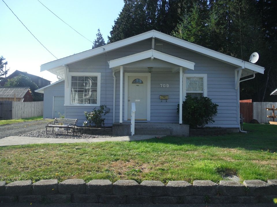 1st image of 709 N 1st St