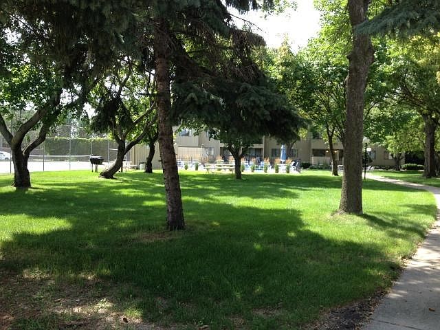 Great Lawn Outdoor area