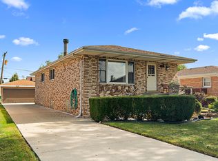8525 Massasoit Ave, Burbank, IL