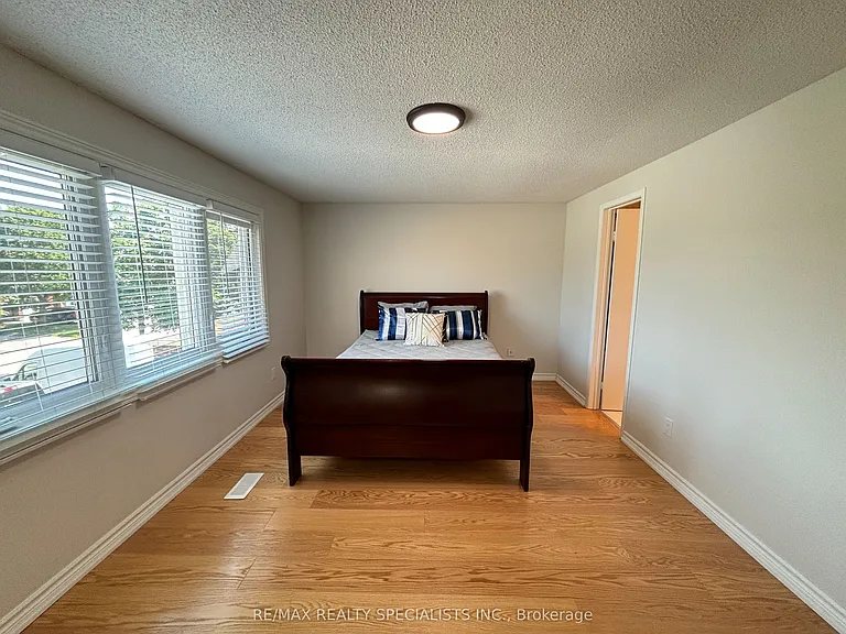 4334 Lee Dr — Photo 18