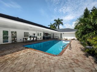 7701 SW 176th St, Palmetto Bay, FL 33157