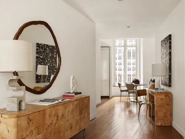 15 William Street 7H image 3 of 18