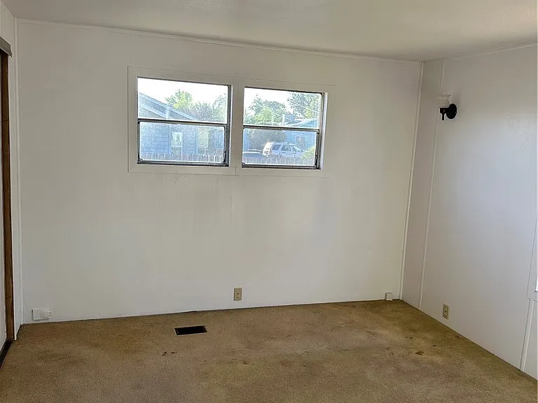117 Harris Dr — Photo 5