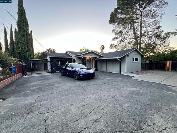 2nd image of 2573 Decca Ln
