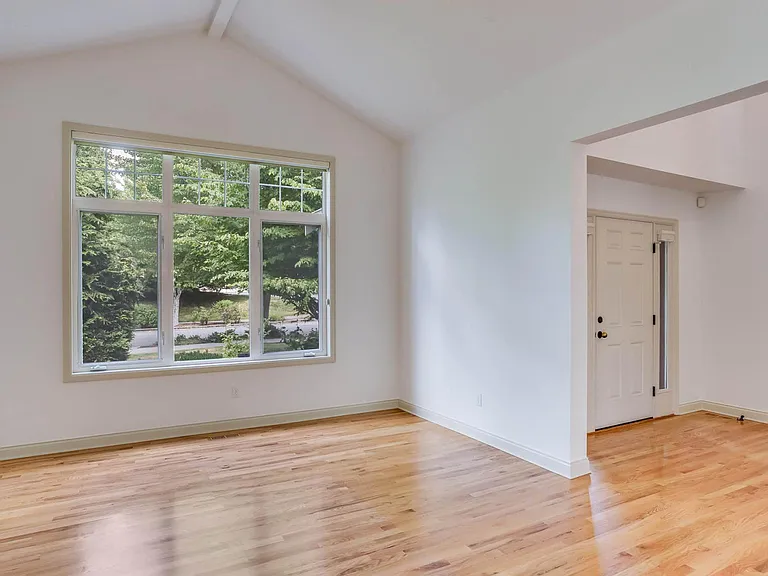 22503 NE 98th Pl — Photo 9