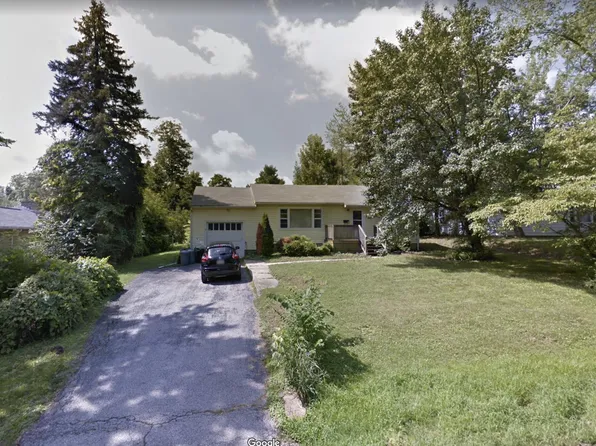 2408 E 8th St, Bloomington, IN 47408