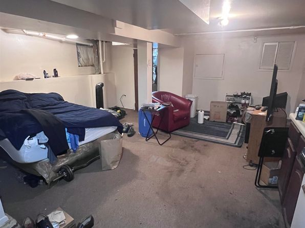 jersey-city-new-jersey-38900850 picture