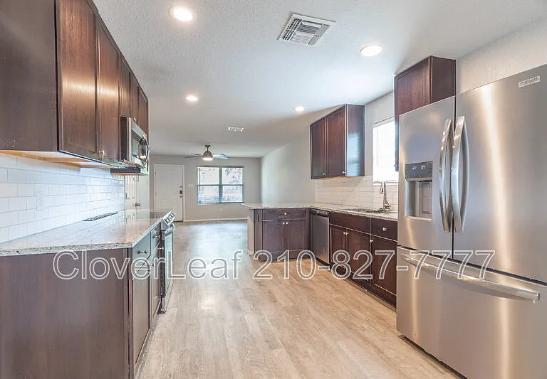 5806 Machaela Trce — Photo 12