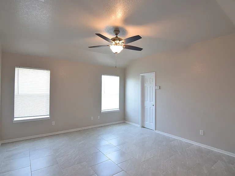 3507 Doffy Dr — Photo 12