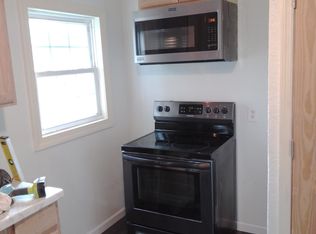 323 Bell St #C, Smithville, TN 37166