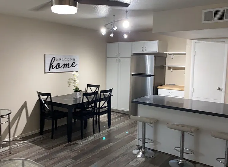 1401 Elizabeth Ave #2 — Photo 8