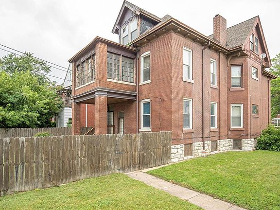 4th image of 3204 Greer Ave #6