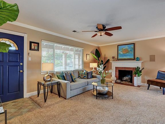 3rd image of 2065 Warburton Ave