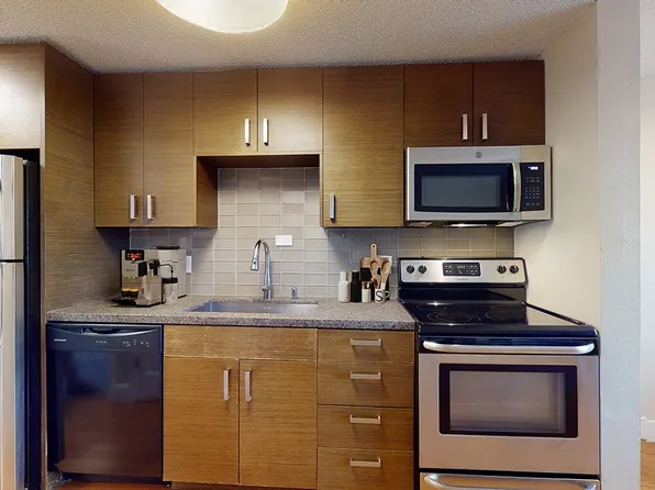 1202 Logan, 1202 N Logan St APT 104, Denver, CO 80203