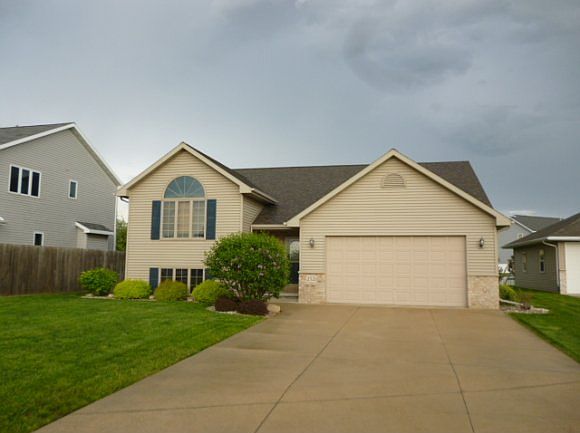 1st image of 2526 Bruce Ct
