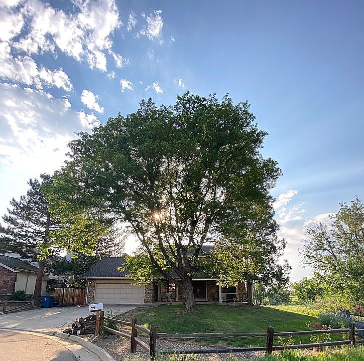 2nd image of 7633 S Oneida Ct