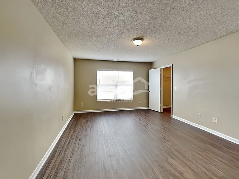 6020 Namozine Ct — Photo 9