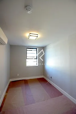 Rented by Yaffa Realty LLC | media 12